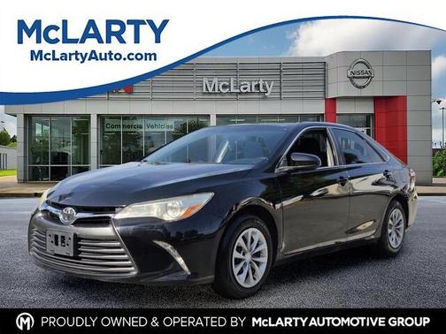 Midnight Black Metallic 2016 Toyota Camry LE