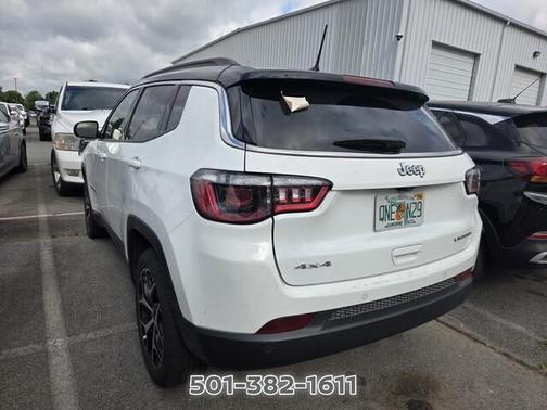 Bright White Clearcoat 2025 Jeep Compass Limited