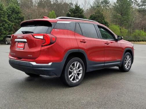 2022 GMC Terrain SLT