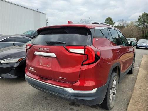 2022 GMC Terrain SLT