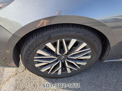 Gun Metallic 2024 Nissan Altima 2.5 SV