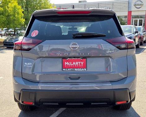 Boulder Gray Pearl 2026 Nissan Rogue SV