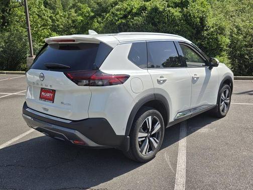 White 2023 Nissan Rogue SL