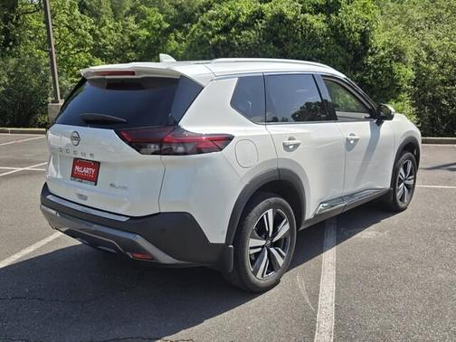 White 2023 Nissan Rogue SL