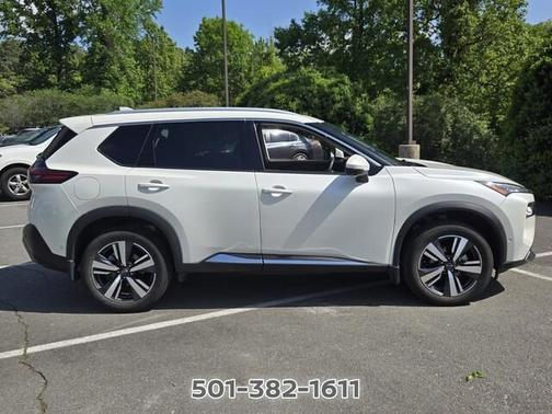 White 2023 Nissan Rogue SL