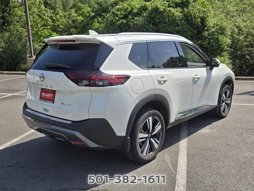 White 2023 Nissan Rogue SL