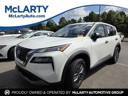 Glacier White 2023 Nissan Rogue S