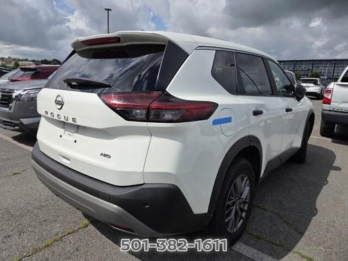 Glacier White 2023 Nissan Rogue S