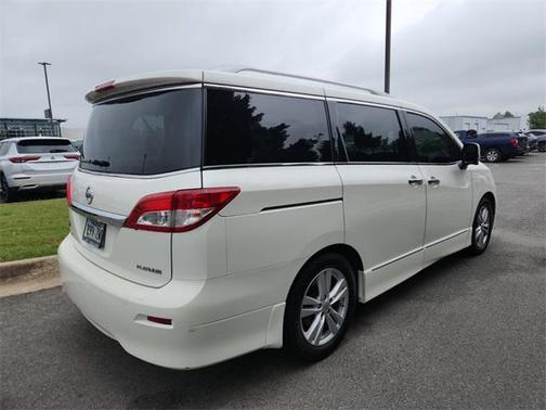 2015 Nissan Quest Platinum