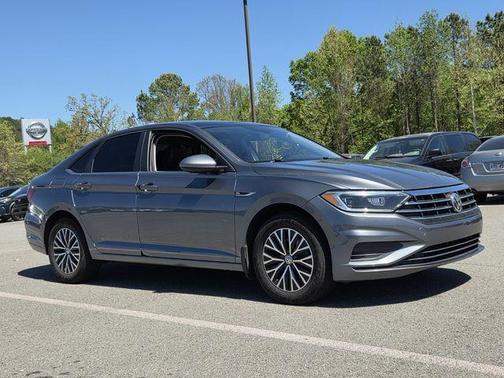 Platinum Gray Metallic 2019 Volkswagen Jetta 1.4T SEL