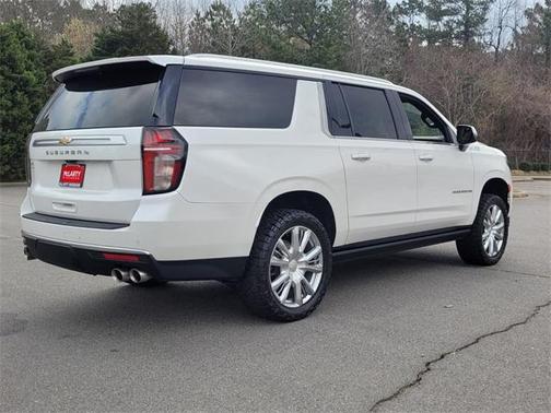 2021 Chevrolet Suburban High Country