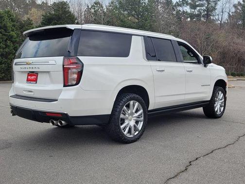 Pearl 2021 Chevrolet Suburban High Country