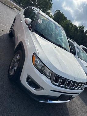 Pearl White Tri-Coat 2018 Jeep Compass Limited