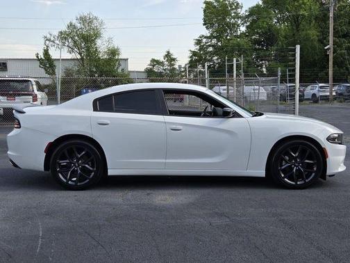 White 2022 Dodge Charger SXT