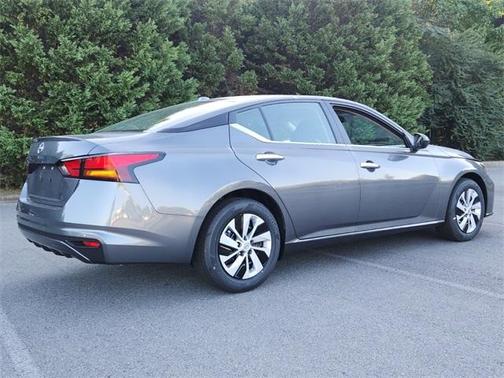 2025 Nissan Altima S