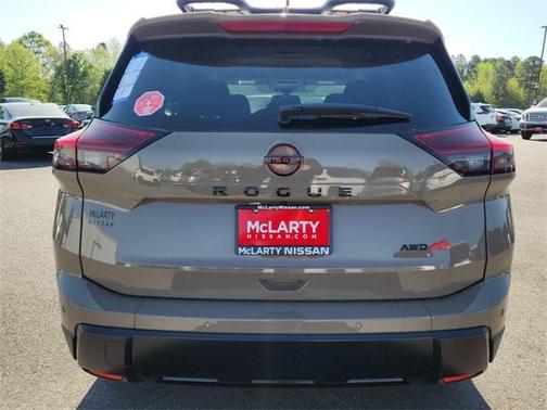 2025 Nissan Rogue Rock Creek