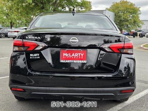 Black 2025 Nissan Versa 1.6 SV