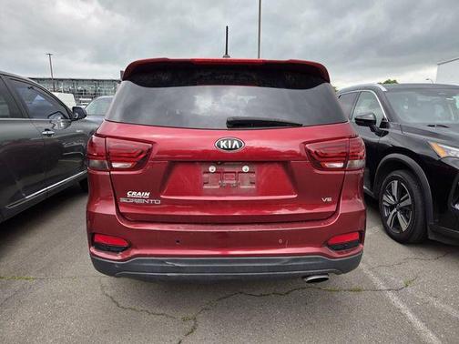 Passion Red 2019 Kia Sorento S
