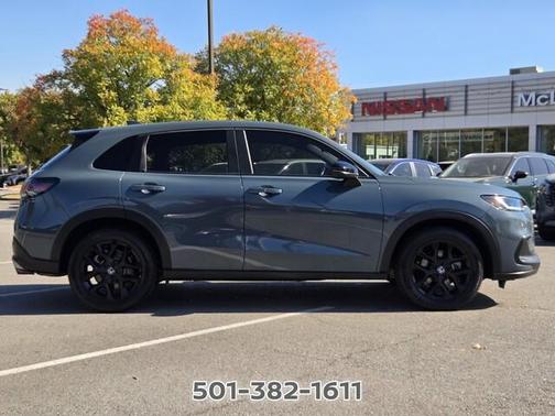 Pearl 2023 Honda HR-V Sport