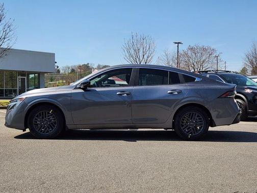 Gun Metallic 2026 Nissan Sentra SV