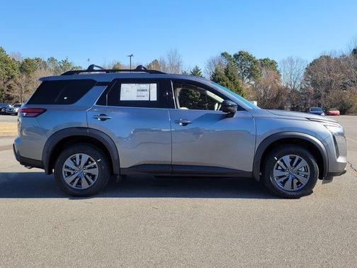 Gun Metallic 2026 Nissan Pathfinder SV