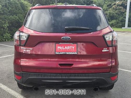 Ruby Red Metallic 2018 Ford Escape SE