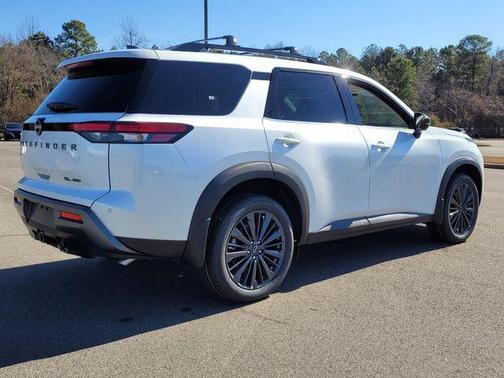 Everest White P 2026 Nissan Pathfinder SL