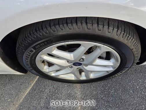 Oxford White 2016 Ford Fusion SE