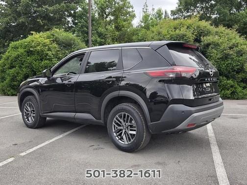 Super Black 2023 Nissan Rogue S