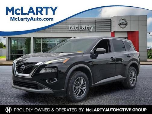 Super Black 2023 Nissan Rogue S