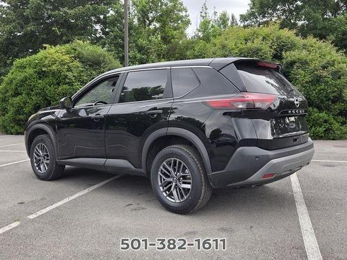 Super Black 2023 Nissan Rogue S