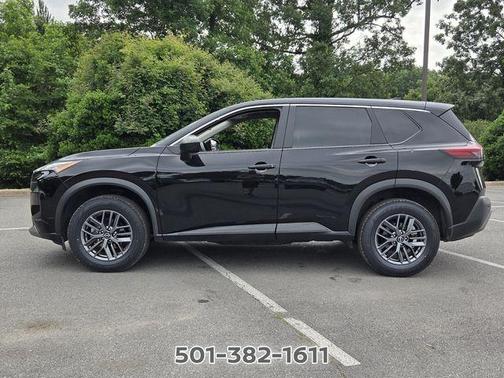 Super Black 2023 Nissan Rogue S