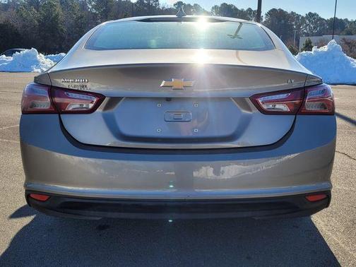 Champagne 2022 Chevrolet Malibu LT