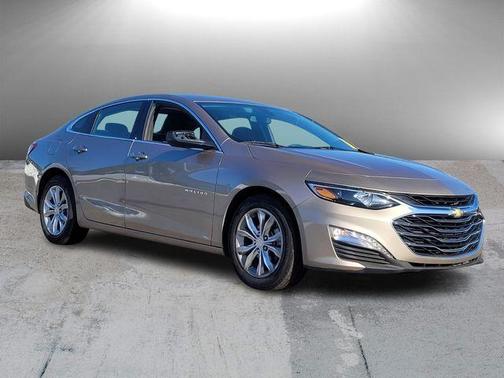 Champagne 2022 Chevrolet Malibu LT