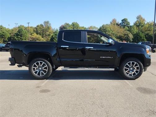 2022 GMC Canyon Denali