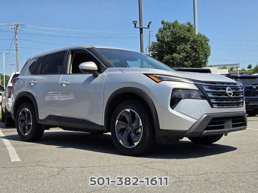 Brilliant Silver Metallic 2024 Nissan Rogue SV