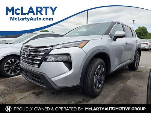 Brilliant Silver Metallic 2024 Nissan Rogue SV