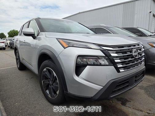 Brilliant Silver Metallic 2024 Nissan Rogue SV