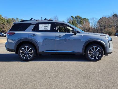 Boulder Gray Metallic 2026 Nissan Pathfinder Platinum