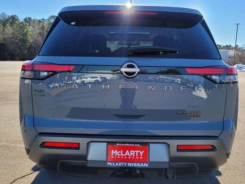 Boulder Gray Metallic 2026 Nissan Pathfinder Platinum