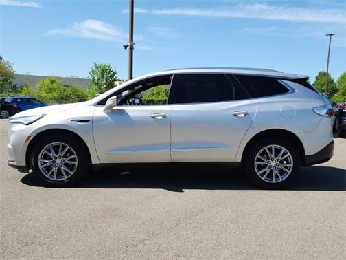 2022 Buick Enclave Premium