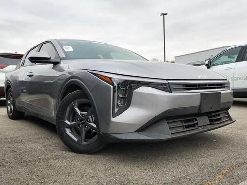 Steel Gray 2025 Kia K4