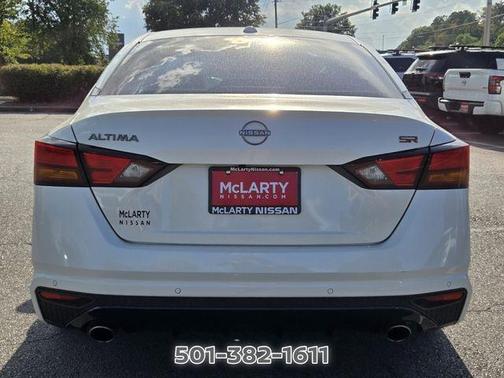 White 2024 Nissan Altima 2.5 SR