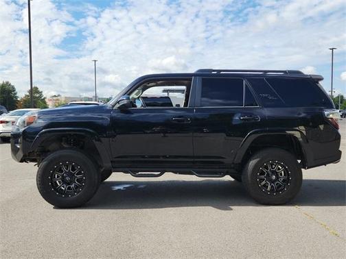 2020 Toyota 4Runner TRD Off Road