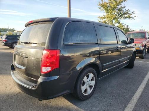 2013 Dodge Grand Caravan SE