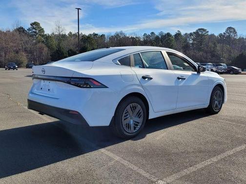 Cloud White 2026 Nissan Sentra S
