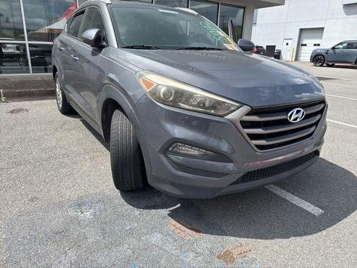 Coliseum Grey 2016 Hyundai TUCSON SE