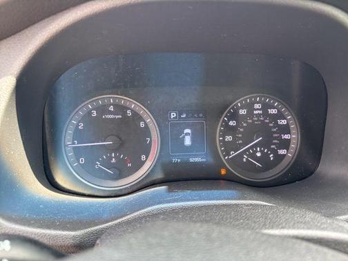 Coliseum Grey 2016 Hyundai TUCSON SE
