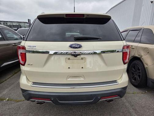 Platinum 2018 Ford Explorer XLT