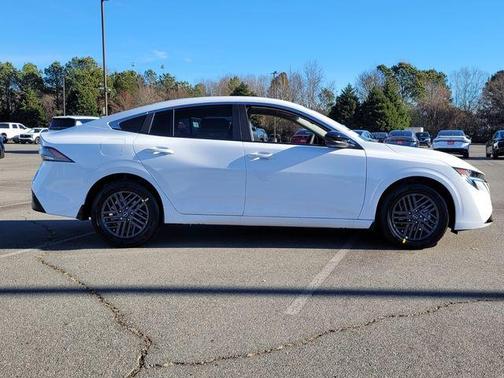 Cloud White 2026 Nissan Sentra SV